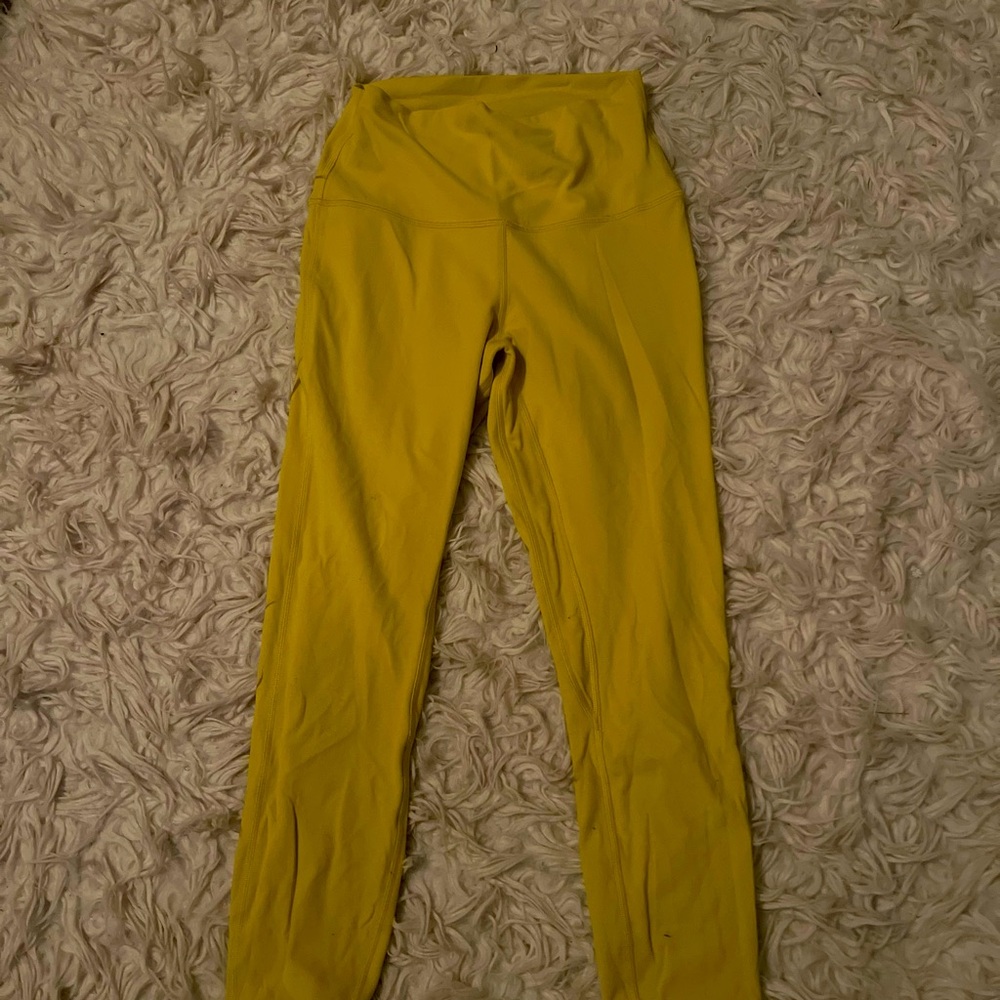 Women’s Lululemon leggings